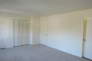32 Lafayette Ct, North Brunswick Township, NJ 08902 - Photo 20