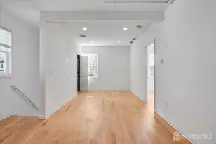 23 Carlton St, Edison, NJ 08837 - Photo 10