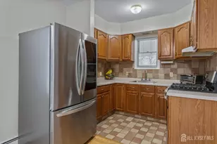 33 Kearney Rd, Sayreville, NJ 08879 - Photo 12