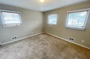 32 Athens Ave, Old Bridge Township, NJ 08879 - Photo 8