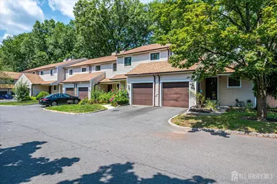 6 Tulip Court, Edison, NJ 08820 - Photo 2