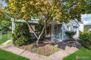 23 Barlow Rd, Edison, NJ 08817 - Photo 4