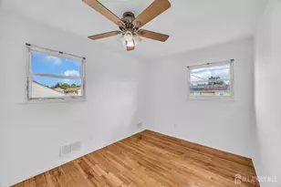 23 Barlow Rd, Edison, NJ 08817 - Photo 32