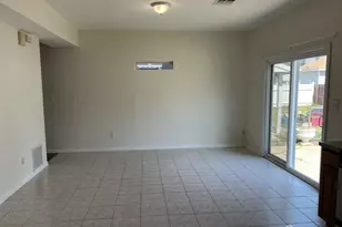 22 N Whittier St, Carteret, NJ 07008 - Photo 14
