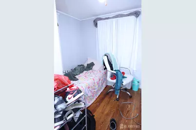 88 Woodbridge Avenue, Sewaren, NJ 07077 - Photo 10