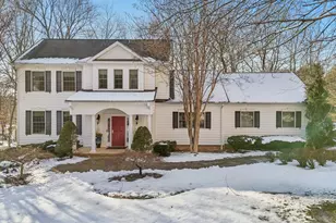 1 Majestic Woods Dr, Monroe Township, NJ 08831 - Photo 2