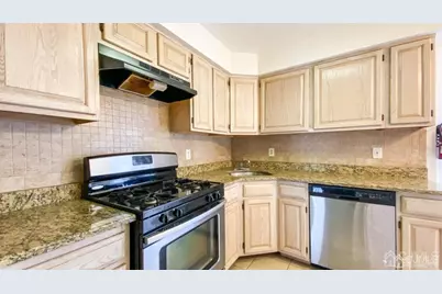 701 Jesse Way, Piscataway Township, NJ 08854 - Photo 2