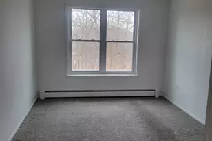 289 Main St, Spotswood, NJ 08884 - Photo 10