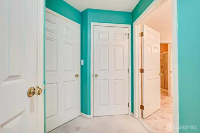 10 Guisborough Way, Edison, NJ 08820 - Photo 18