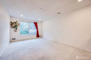 10 Guisborough Way, Edison, NJ 08820 - Photo 10