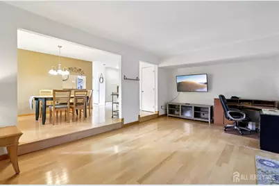 339 Constitution Circle, North Brunswick Township, NJ 08902 - Photo 10