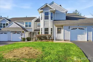 11 Letts Ct, Sayreville, NJ 08872 - Photo 1