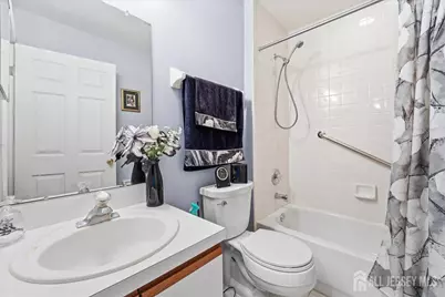 11 Letts Court, Sayreville, NJ 08872 - Photo 16