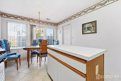 11 Letts Court, Sayreville, NJ 08872 - Photo 8