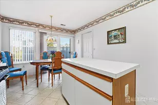 11 Letts Ct, Sayreville, NJ 08872 - Photo 8