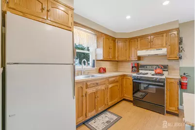 61 Parkside Avenue, Piscataway Township, NJ 08854 - Photo 4