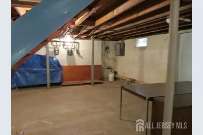 1818 W 4th Street W, Dunellen, NJ 08812 - Photo 6