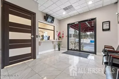 100 W Pond Road, Perth Amboy, NJ 08861 - Photo 20