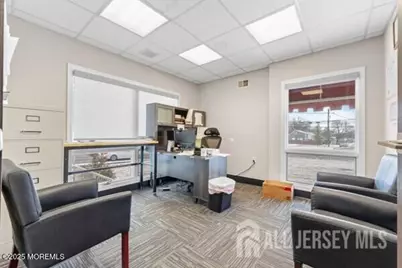 100 W Pond Road, Perth Amboy, NJ 08861 - Photo 10