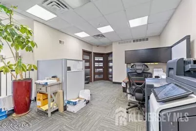 100 W Pond Road, Perth Amboy, NJ 08861 - Photo 12