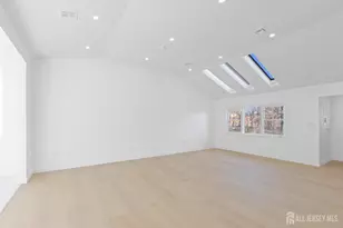 537 Ford Ave, Fords, NJ 08863 - Photo 6