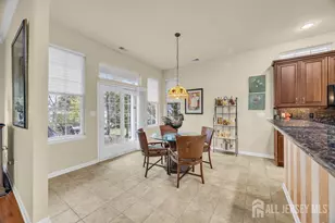 19 Torrey Pines Dr, Monroe Township, NJ 08831 - Photo 22