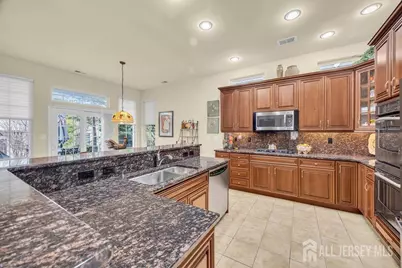 19 Torrey Pines Drive, Monroe Township, NJ 08831 - Photo 18