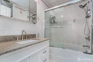 104 Diamond Ln, Old Bridge Township, NJ 08857 - Photo 14