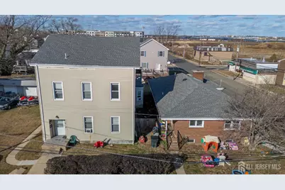 122 S Rosewell Avenue S, South Amboy, NJ 08879 - Photo 1