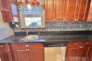 31 W Joffre Ave, Milltown, NJ 08850 - Photo 10