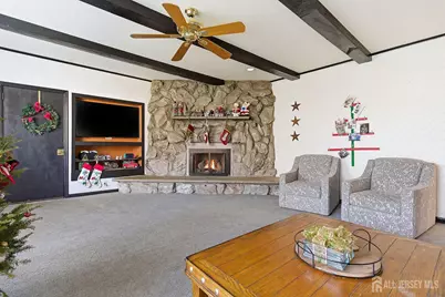 25 Henry Street, East Brunswick Township, NJ 08816 - Photo 4