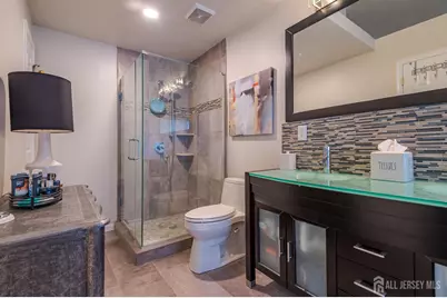 32 Springwood Court, South Brunswick Township, NJ 08540 - Photo 18