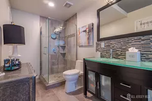 32 Springwood Ct, South Brunswick Township, NJ 08540 - Photo 18