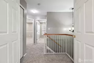 1707 Ridgeview Ct, Sayreville, NJ 08859 - Photo 18