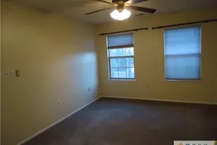 129 Albury Way, North Brunswick Township, NJ 08902 - Photo 20