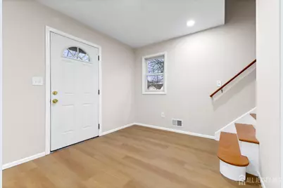 945 Lincoln Boulevard, Middlesex, NJ 08846 - Photo 6