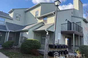 1709 Woodbridge Commons Way Way, Iselin, NJ 08830 - Photo 18