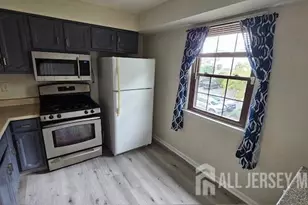 1709 Woodbridge Commons Way Way, Iselin, NJ 08830 - Photo 6