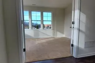 302 South Dr, North Brunswick Township, NJ 08902 - Photo 10