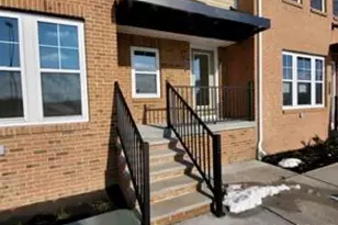 302 South Dr, North Brunswick Township, NJ 08902 - Photo 4