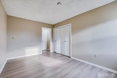 129 Providence Way #B, Monroe Township, NJ 08831 - Photo 8