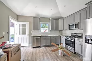 8 Dolan Ave, Sayreville, NJ 08859 - Photo 6