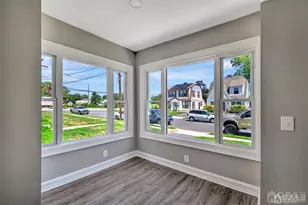 8 Dolan Ave, Sayreville, NJ 08859 - Photo 4