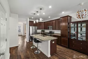 23 Larkspur Ln, Monroe Township, NJ 08831 - Photo 12