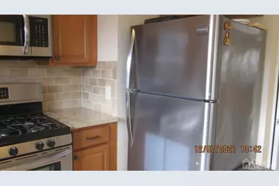 241 E Amboy Avenue, Metuchen, NJ 08840 - Photo 4