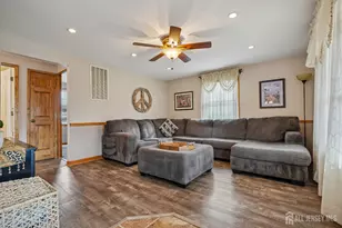 326 Dekalb Ave, Woodbridge Township, NJ 07095 - Photo 4