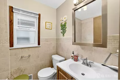 307 Sutton Street, Perth Amboy, NJ 08861 - Photo 12
