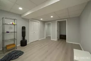 7 Tiger Lilly Ct, Sayreville, NJ 08872 - Photo 10