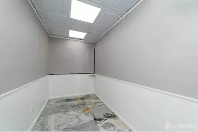 239 Avenel Street #2, 4, Woodbridge Township, NJ 07001 - Photo 14