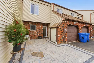 10 Coventry Court, Old Bridge Township, NJ 07747 - Photo 2